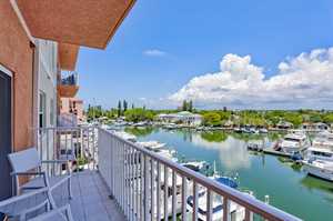 vacation rental condos