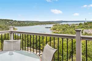 vacation rental condos