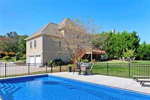 vacation rental condos