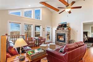 vacation rental condos