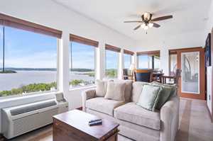 vacation rental condos