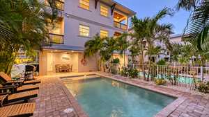 vacation rental condos
