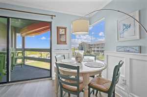 vacation rental condos