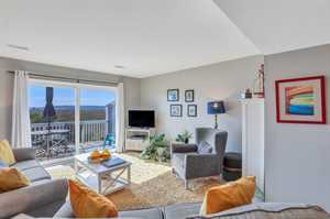 vacation rental condos