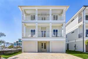 vacation rental condos