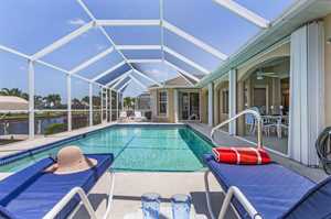 vacation rental condos